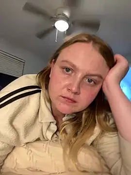 PhatAssBlond online show from December 23, 2:45 am