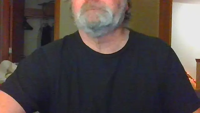 Snapshot of Doherty10 chatting on November 17, 8:25 pm Doherty10 online show from November 17, 8:25 pm