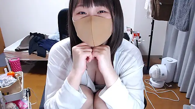 izumi  123 online show from May 14, 3:52 pm