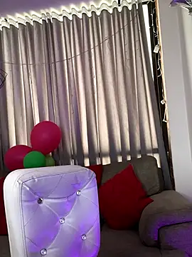 lia huan online show from January 20, 5:06 pm