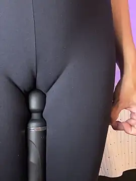 lia huan online show from October 1, 12:44 pm