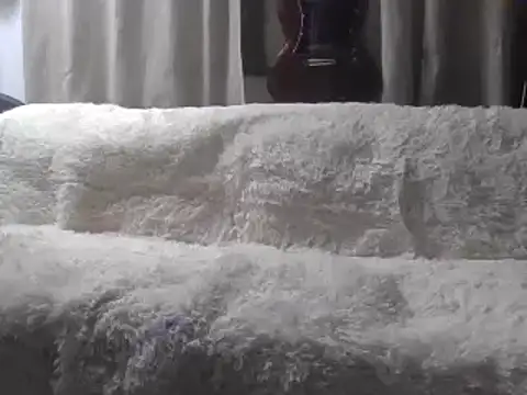 2Hot2gether69 online show from December 7, 3:36 am