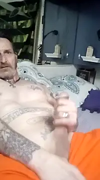 2Hot2gether69 online show from February 21, 2:06 pm