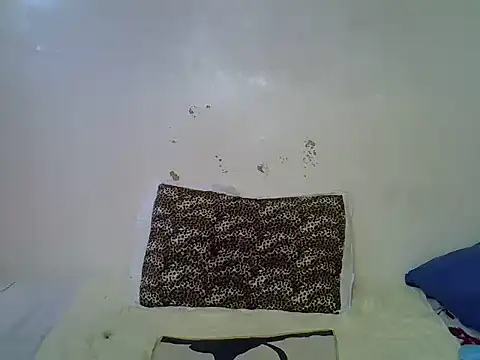 Rasta tattooed online show from April 7, 4:57 am