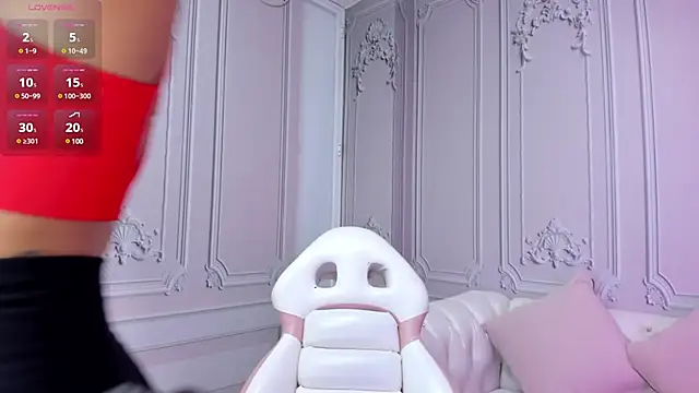 Snapshot of abby_adams20 chatting on March 6, 7:21 pm abby adams20 online show from March 6, 7:21 pm