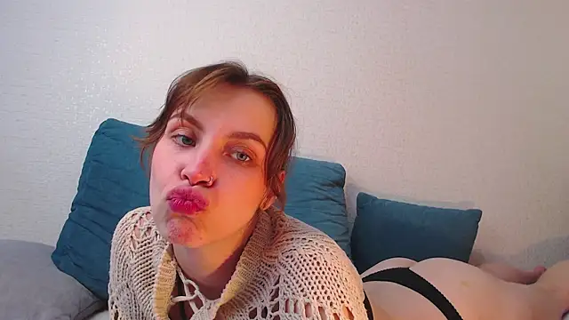 milly ross online show from October 18, 10:49 am