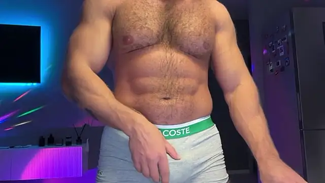 KarlosRichi online show from February 2, 2:27 pm