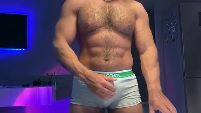 KarlosRichi online show from April 23, 2:02 am