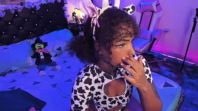 kary bunny3 online show from October 6, 6:22 am