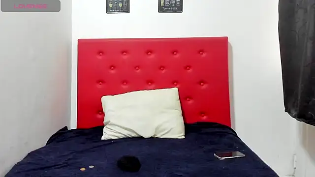 Snapshot of brenda_sofia2 chatting on March 21, 6:18 pm brenda sofia2 online show from March 21, 6:18 pm