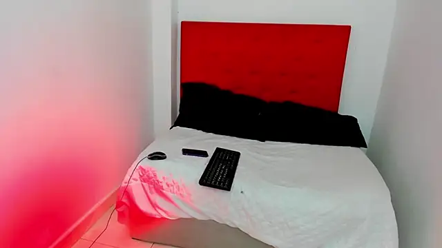 Snapshot of brenda_sofia2 chatting on November 15, 2:35 pm brenda sofia2 online show from November 15, 2:35 pm