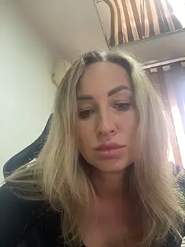 goddeesssssss online show from December 4, 10:24 am