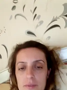 Snapshot of SophyGirl chatting on February 24, 12:16 pm SophyGirl online show from February 24, 12:16 pm