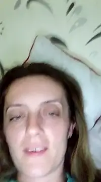 Snapshot of SophyGirl chatting on February 24, 9:31 pm SophyGirl online show from February 24, 9:31 pm