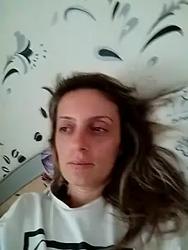 Snapshot of SophyGirl chatting on October 27, 1:04 pm SophyGirl online show from October 27, 1:04 pm