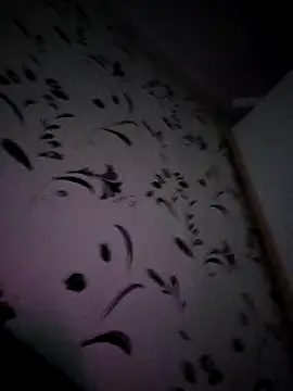 Snapshot of SophyGirl chatting on December 19, 1:18 pm SophyGirl online show from December 19, 1:18 pm