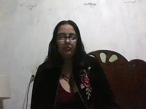 Samanthat33 online show from December 29, 1:02 am