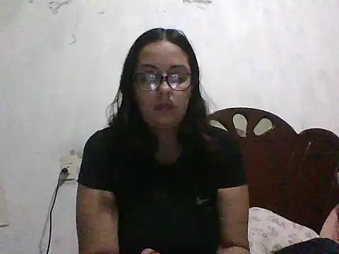 Samanthat33 online show from March 10, 3:23 am