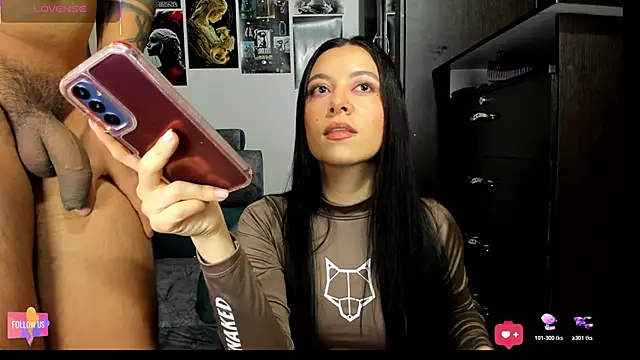 ethan chloeee online show from March 1, 4:03 am