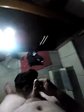 Snapshot of hotshotbad chatting on March 5, 11:38 pm hotshotbad online show from March 5, 11:38 pm