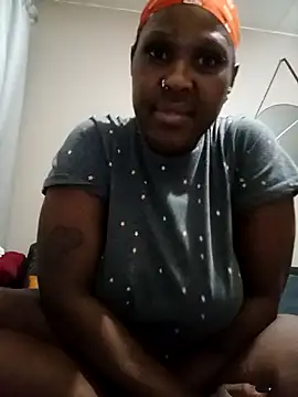 Snapshot of meloncream chatting on March 4, 1:11 am meloncream online show from March 4, 1:11 am