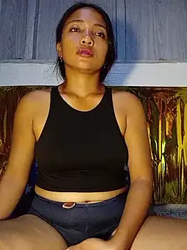 Snapshot of prettybella4u chatting on May 30, 2:25 pm prettybella4u online show from May 30, 2:25 pm