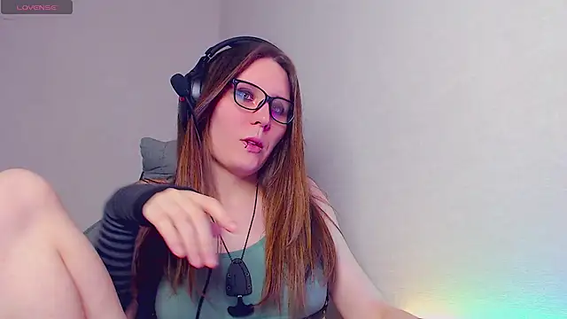 tracy cooper online show from February 13, 4:54 am