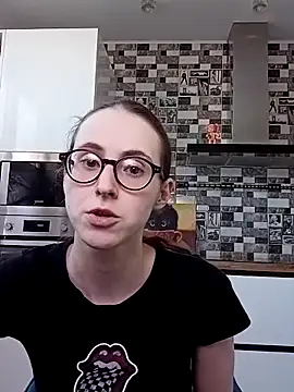 Snapshot of MartiniiSelenna chatting on February 17, 12:48 pm MartiniiSelenna online show from February 17, 12:48 pm