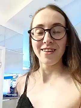Snapshot of MartiniiSelenna chatting on February 21, 12:50 pm MartiniiSelenna online show from February 21, 12:50 pm