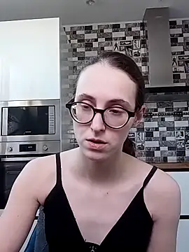 Snapshot of MartiniiSelenna chatting on February 28, 12:52 pm MartiniiSelenna online show from February 28, 12:52 pm
