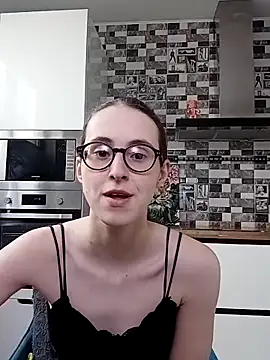 Snapshot of MartiniiSelenna chatting on March 19, 12:45 pm MartiniiSelenna online show from March 19, 12:45 pm