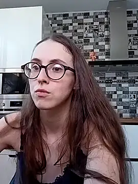 Snapshot of MartiniiSelenna chatting on March 21, 1:01 pm MartiniiSelenna online show from March 21, 1:01 pm