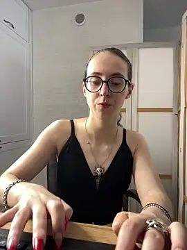 MartiniiSelenna online show from July 18, 5:44 am