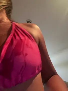 Rose-euphoria online show from February 9, 1:25 pm