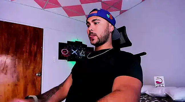 Sebas-hott online show from January 8, 2:57 am