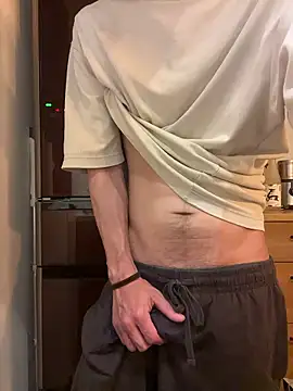 Snapshot of saku_chan_live chatting on May 8, 2:55 pm saku chan live online show from May 8, 2:55 pm