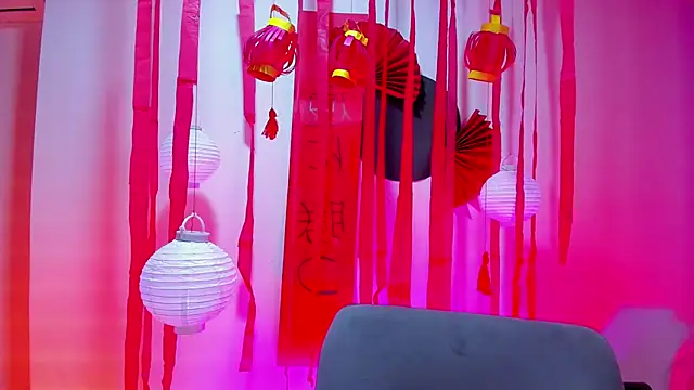 alaia-rogers online show from February 3, 11:53 am