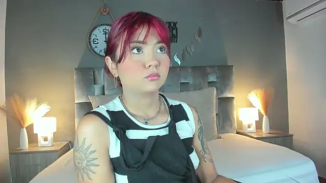 alaia-rogers online show from February 5, 11:34 am