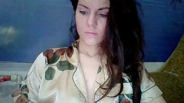 Snapshot of AliceTailor chatting on July 16, 5:41 pm AliceTailor online show from July 16, 5:41 pm