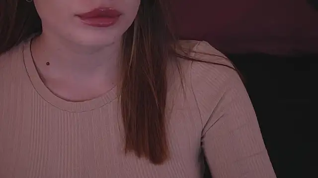 Snapshot of IceDanielles chatting on September 9, 12:48 pm IceDanielles online show from September 9, 12:48 pm