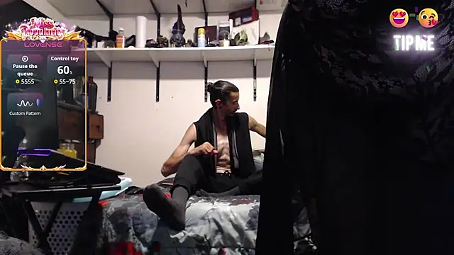 Demonicmiss online show from July 1, 2:24 am