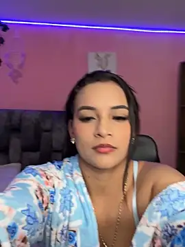 angelicaagarcia online show from September 19, 11:27 pm