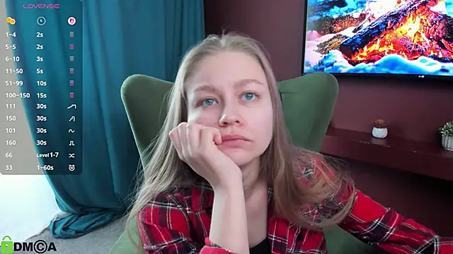 Snapshot of Polumna_cute chatting on February 26, 10:36 am Polumna cute online show from February 26, 10:36 am