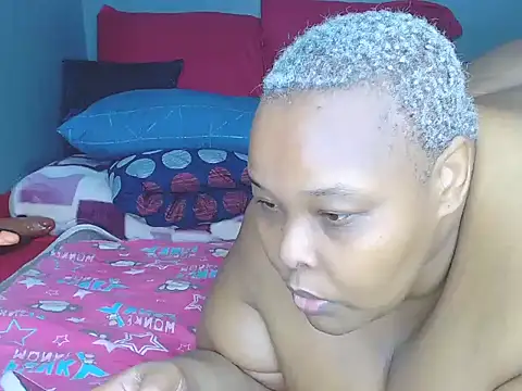 fatafricanqueen online show from July 22, 7:00 am