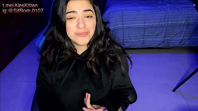 Ales Kitten online show from February 18, 7:09 pm