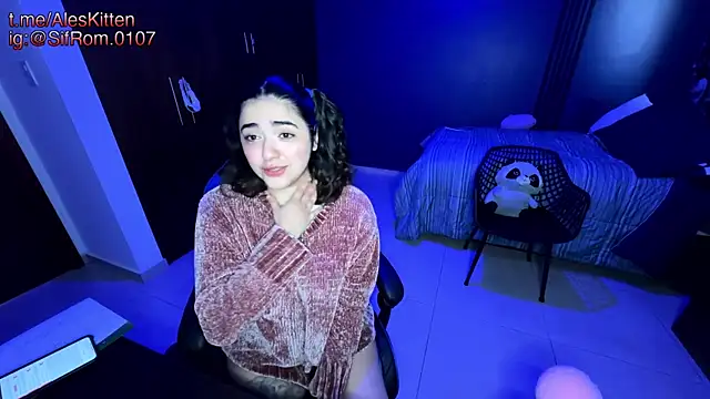 Ales Kitten online show from March 5, 7:38 pm