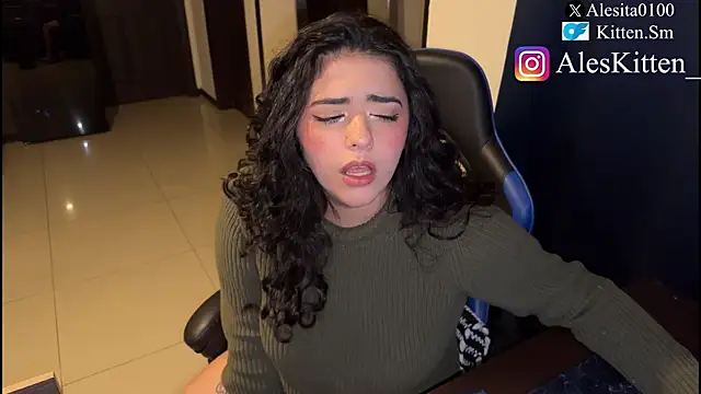 Ales Kitten online show from January 15, 2:05 am