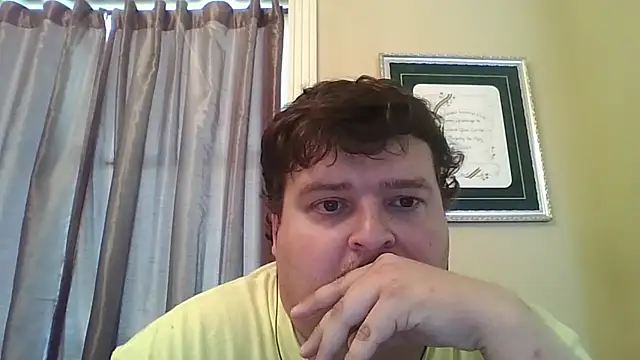 Snapshot of YelpedAverting chatting on September 19, 7:03 pm YelpedAverting online show from September 19, 7:03 pm