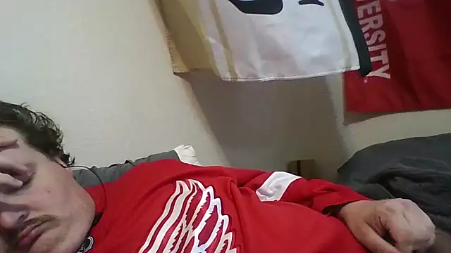 Snapshot of YelpedAverting chatting on November 13, 7:02 pm YelpedAverting online show from November 13, 7:02 pm