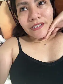 ZUCAAT online show from February 22, 11:03 pm